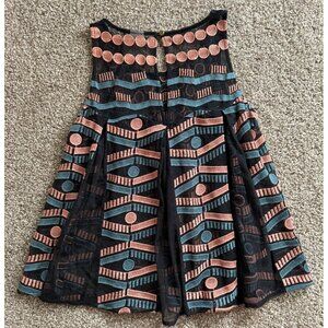Anthropologie Akemi + Kin Kalila Sheer Pleated Embroidered Pattered Tank Size XS